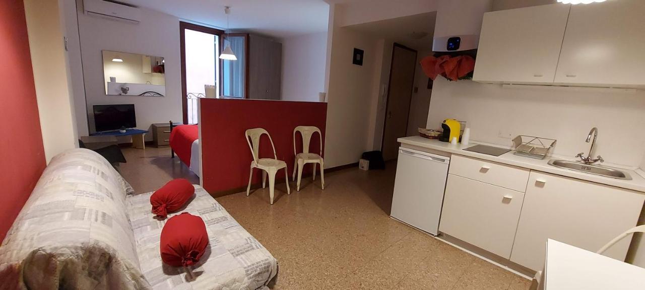 Marconi Rooms Loggia Delle Erbe Βερόνα Εξωτερικό φωτογραφία
